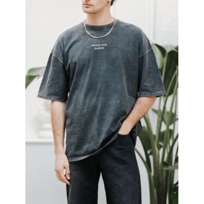 Oversize футболка з принтом
