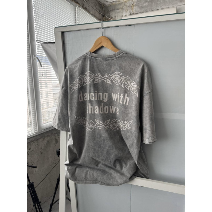 Oversize футболка з принтом