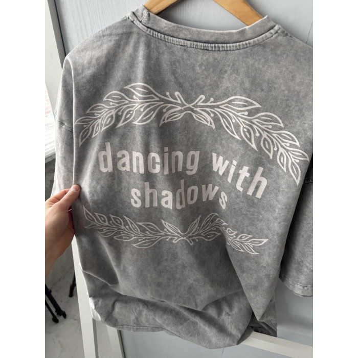 Oversize футболка з принтом