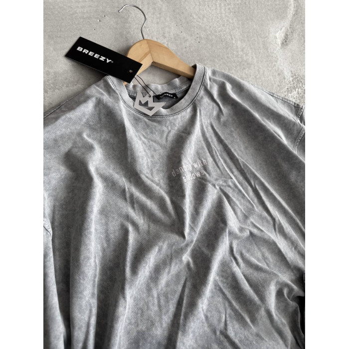 Oversize футболка з принтом