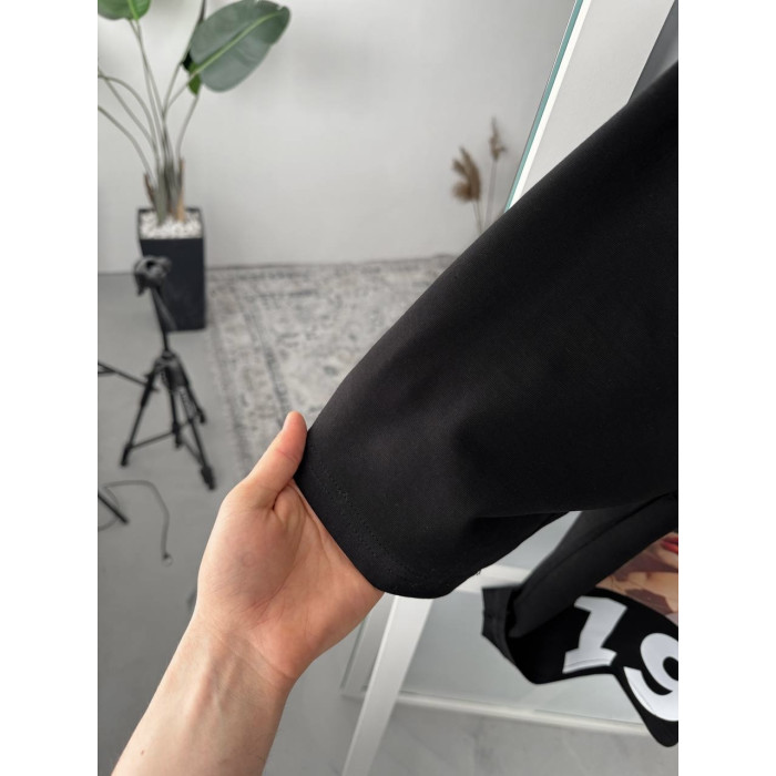 Oversize футболка з принтом