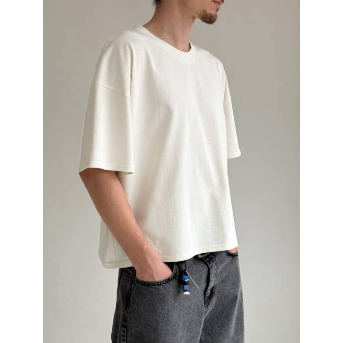 Вкорочена oversize футболка
