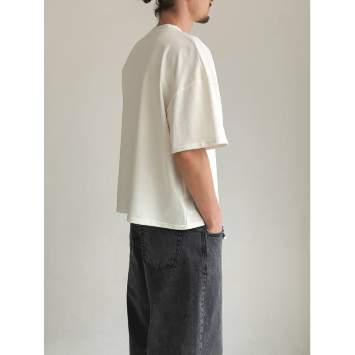 Вкорочена oversize футболка