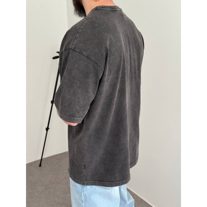 Oversize футболка з вивареної тканини