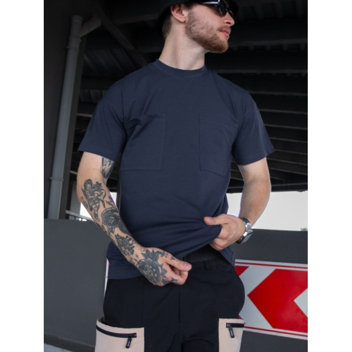 Oversize футболка з акцентними кишенями