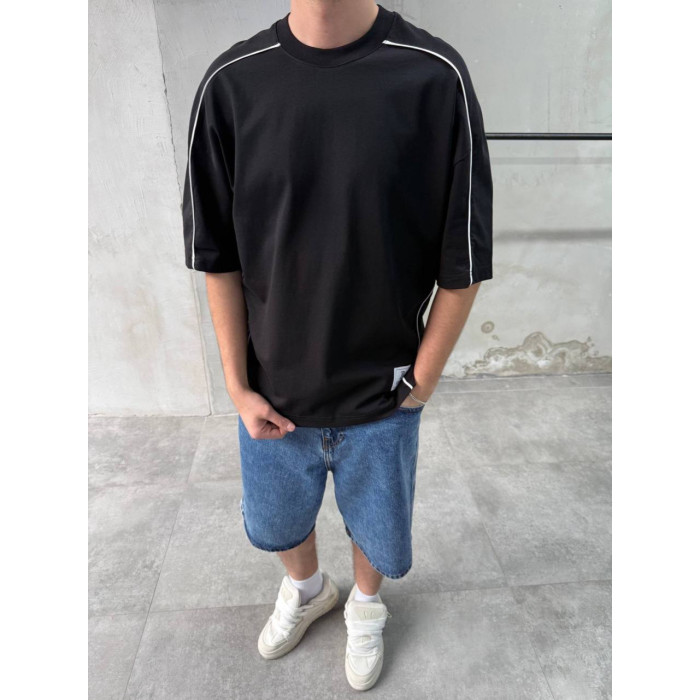 Oversize футболка з контрастним кантом