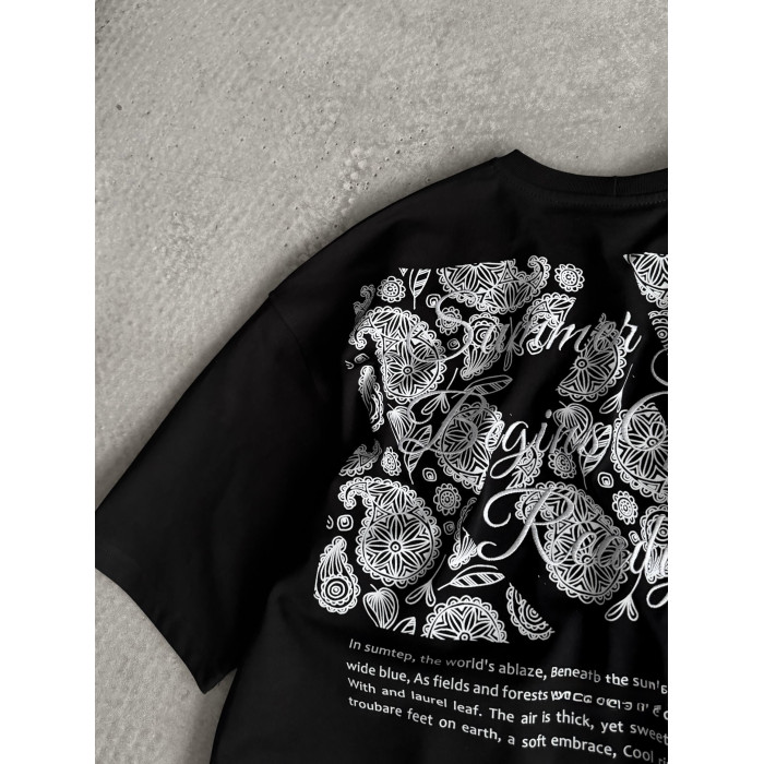 Oversize футболка з принтом