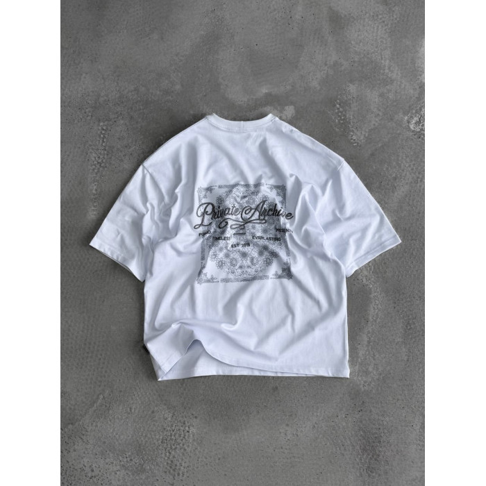 Oversize футболка з принтом