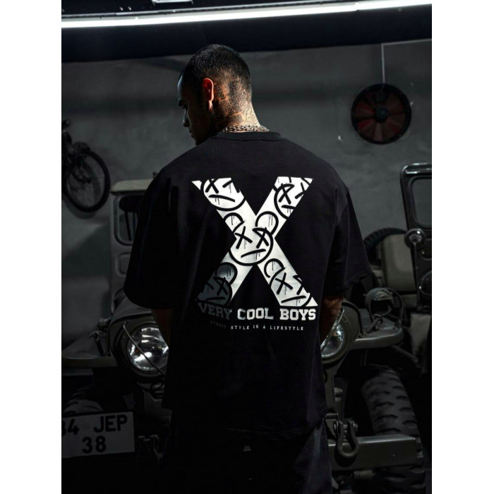 Oversize футболка з принтом