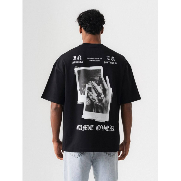 Oversize футболка з принтом