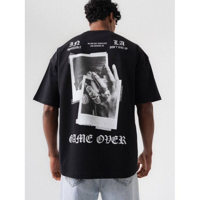 Oversize футболка з принтом