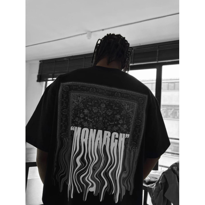 Oversize футболка з принтом
