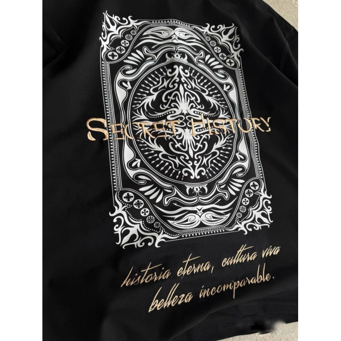 Oversize футболка з принтом