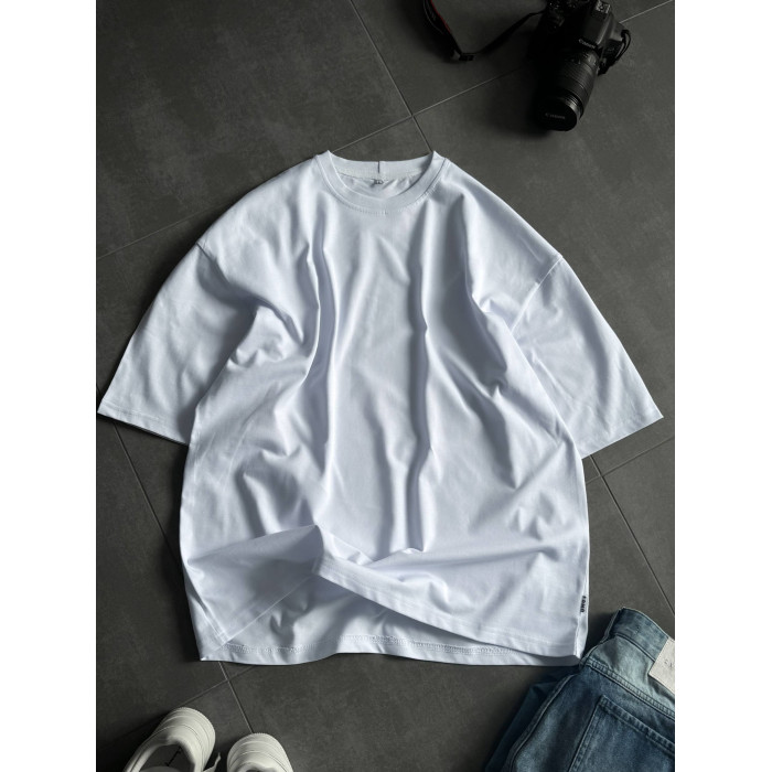 Oversize футболка з принтом