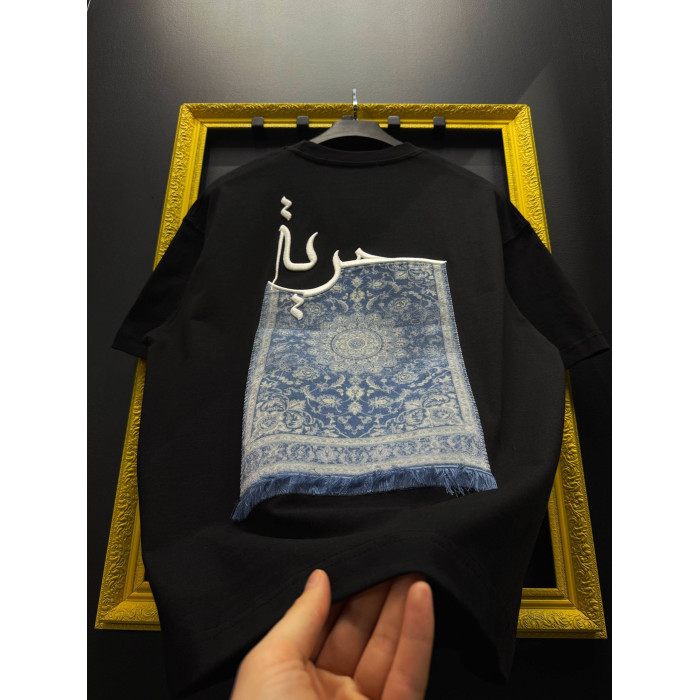 Oversize футболка з принтом