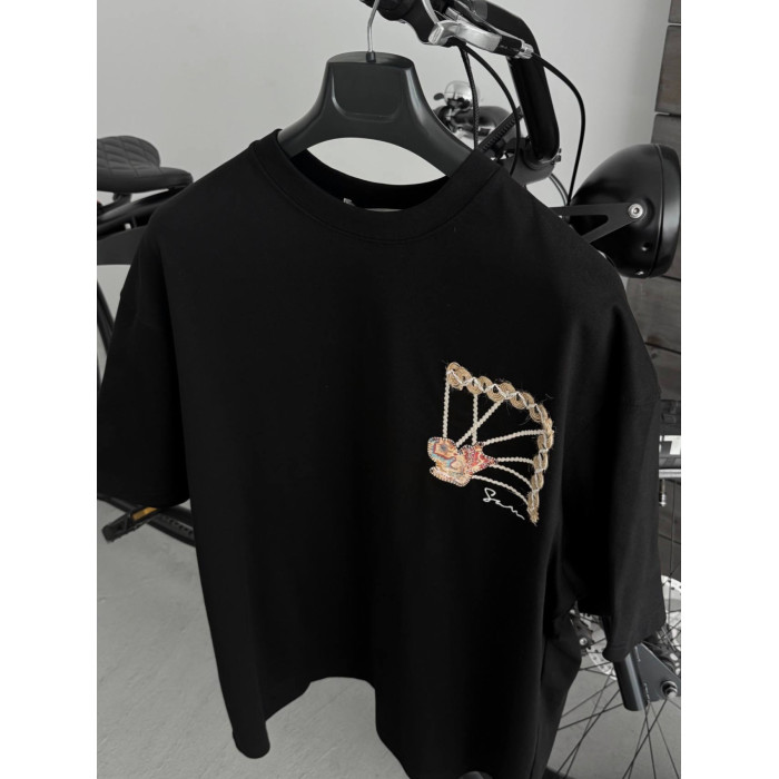 Oversize футболка з принтом