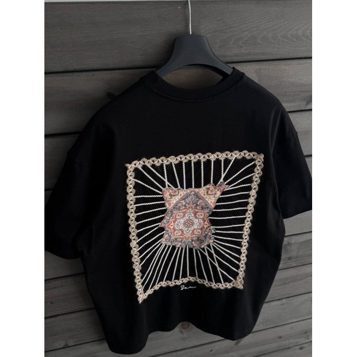 Oversize футболка з принтом