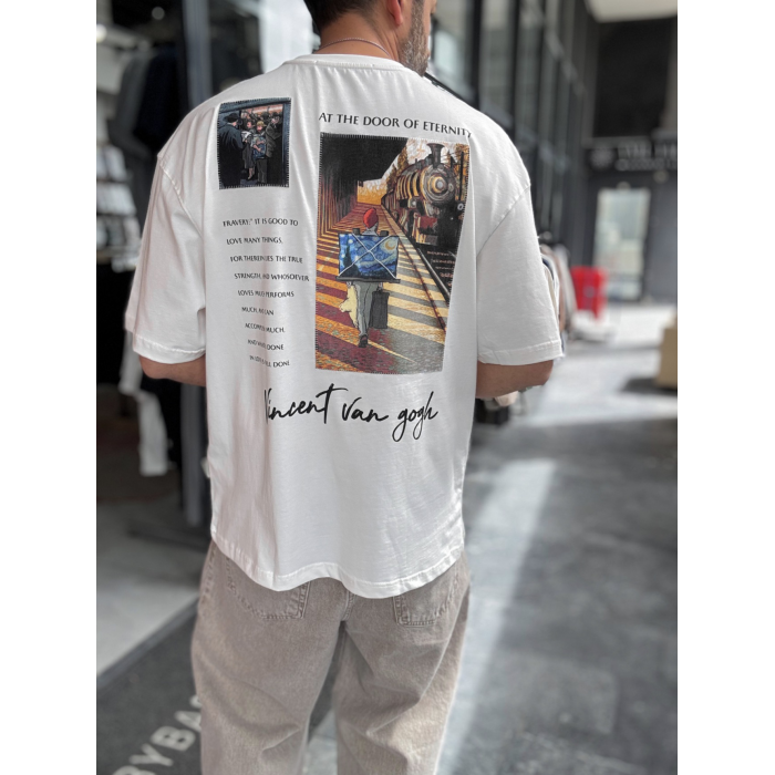 Oversize футболка з принтом