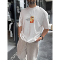 Oversize футболка з принтом