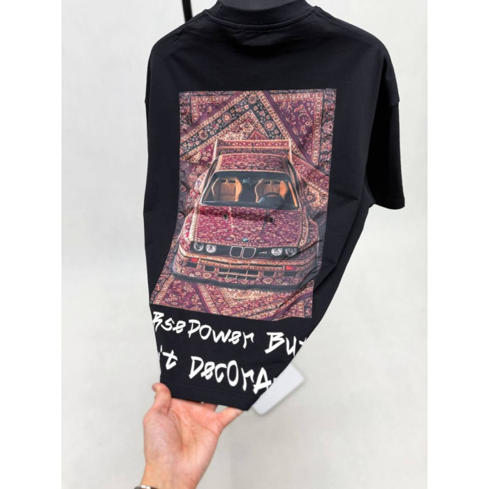 Oversize футболка з принтом