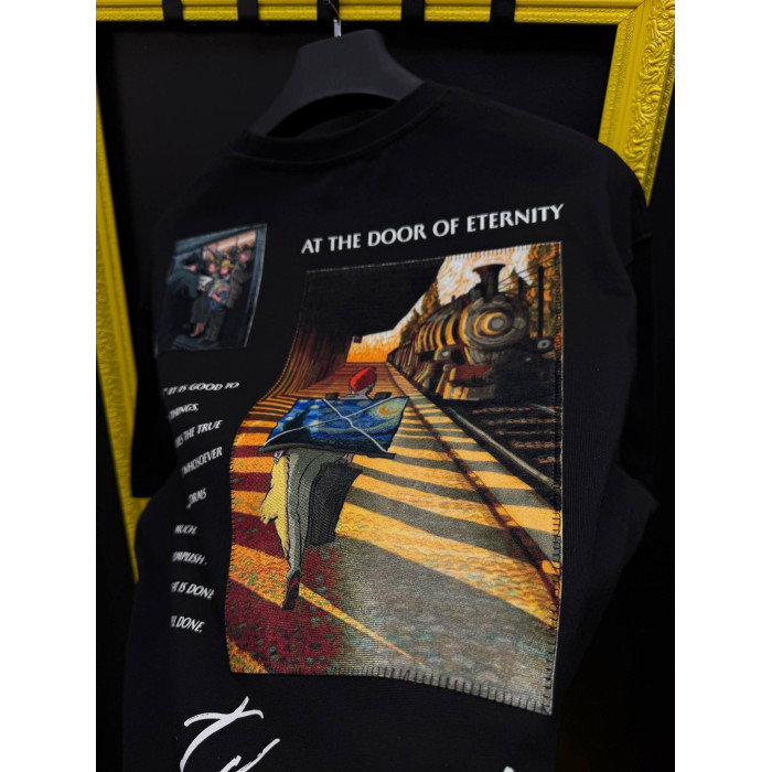 Oversize футболка з принтом