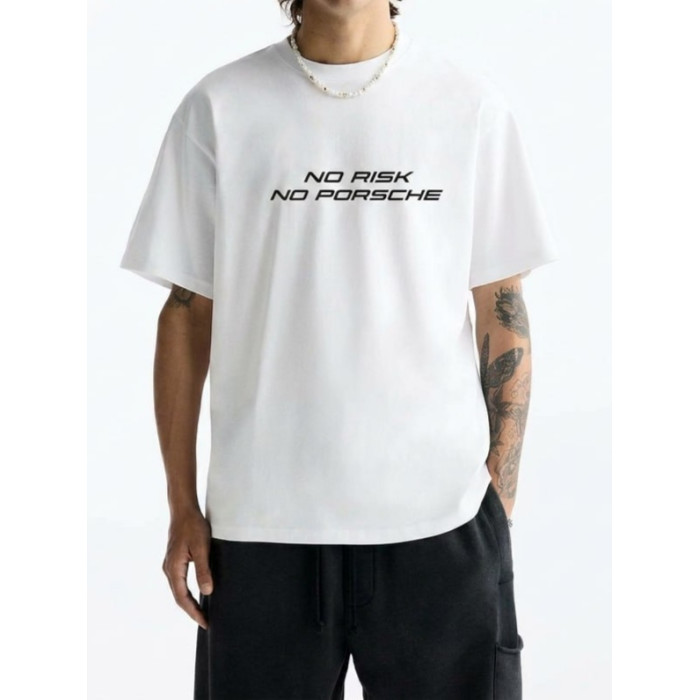 Oversize футболка з принтом