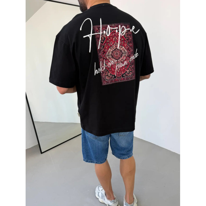 Oversize футболка з принтом