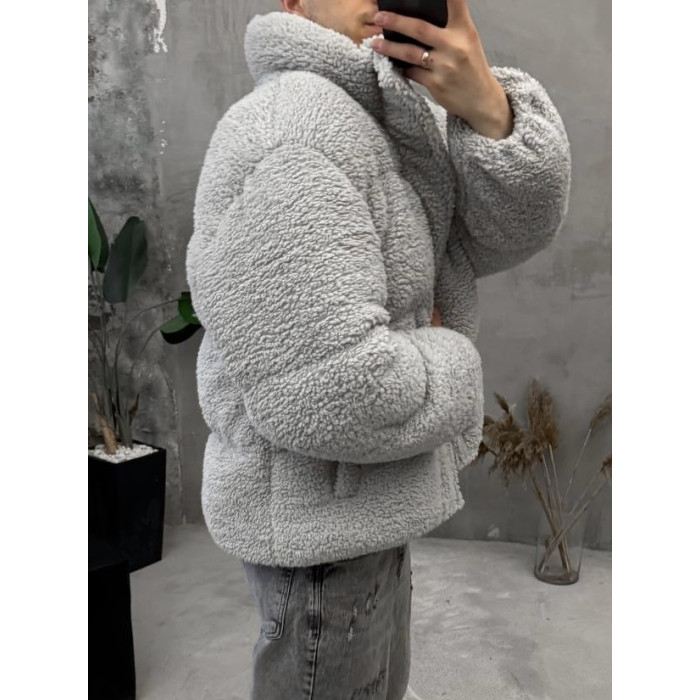 Зимова плюшева куртка oversize