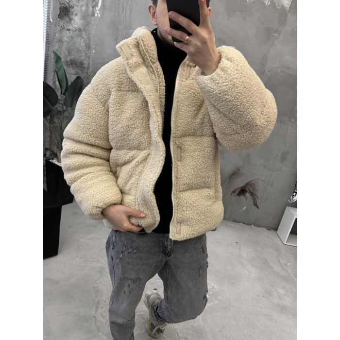 Зимова плюшева куртка oversize