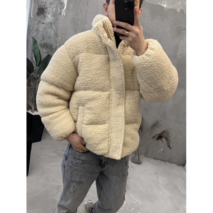 Зимова плюшева куртка oversize