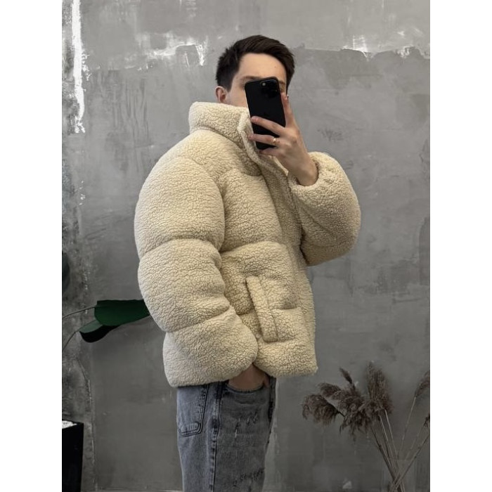 Зимова плюшева куртка oversize