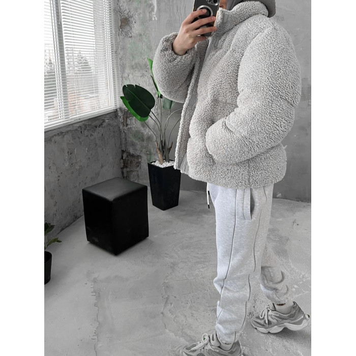 Зимова плюшева куртка oversize