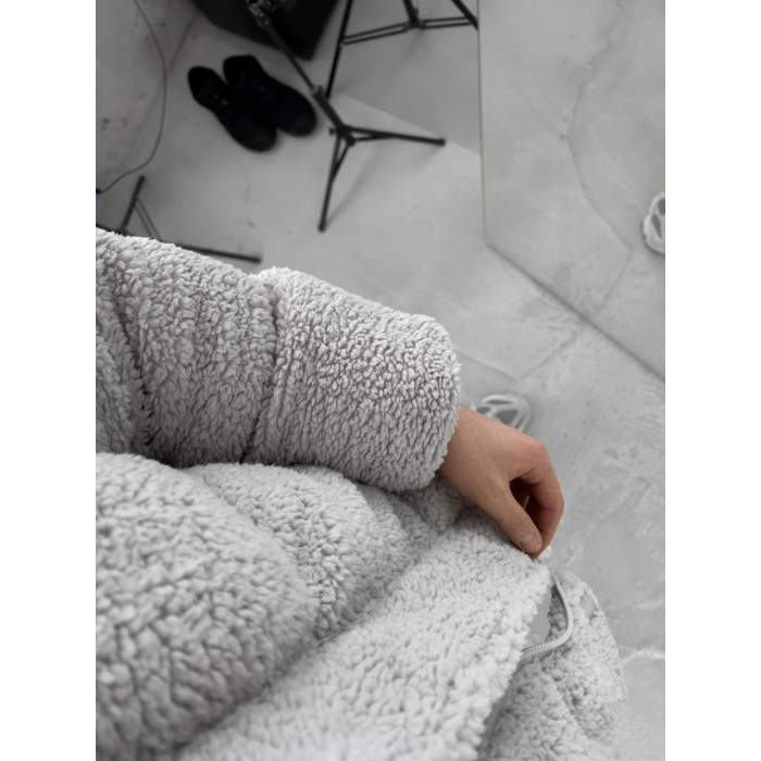 Зимова плюшева куртка oversize
