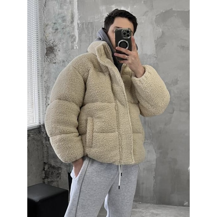 Зимова плюшева куртка oversize