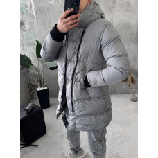 Зимова стьобана куртка
