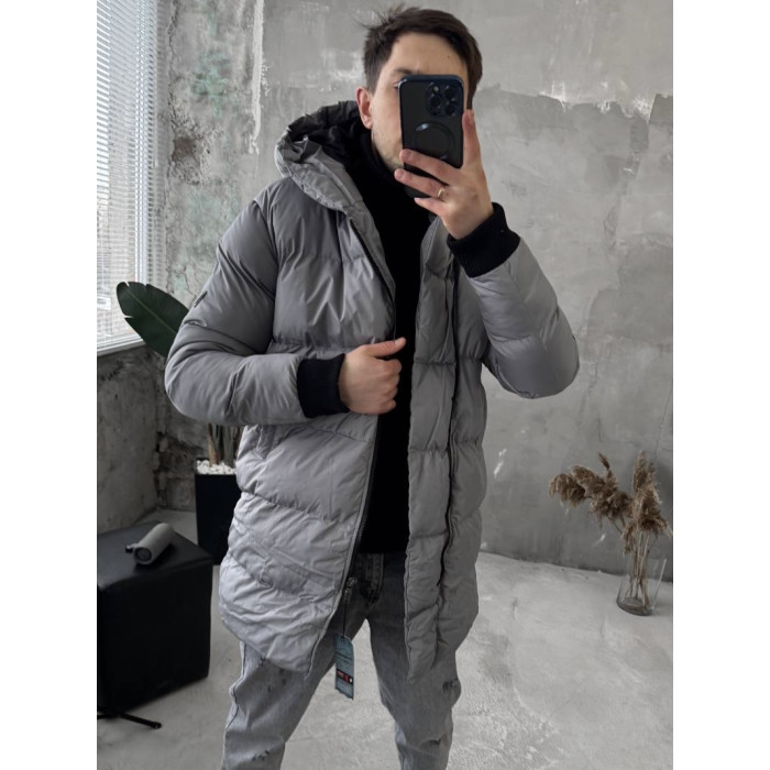 Зимова стьобана куртка