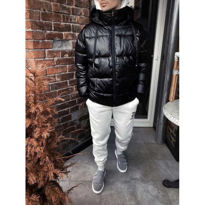 Зимова стьобана куртка oversize