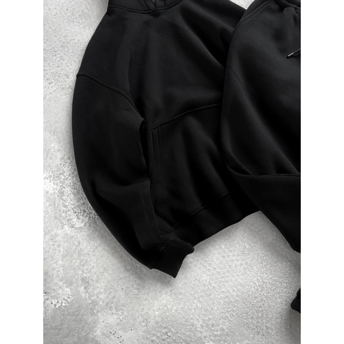 Базовий oversize костюм