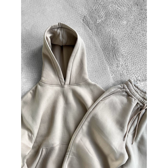 Базовий oversize костюм