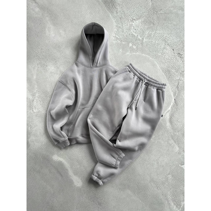 Базовий oversize костюм