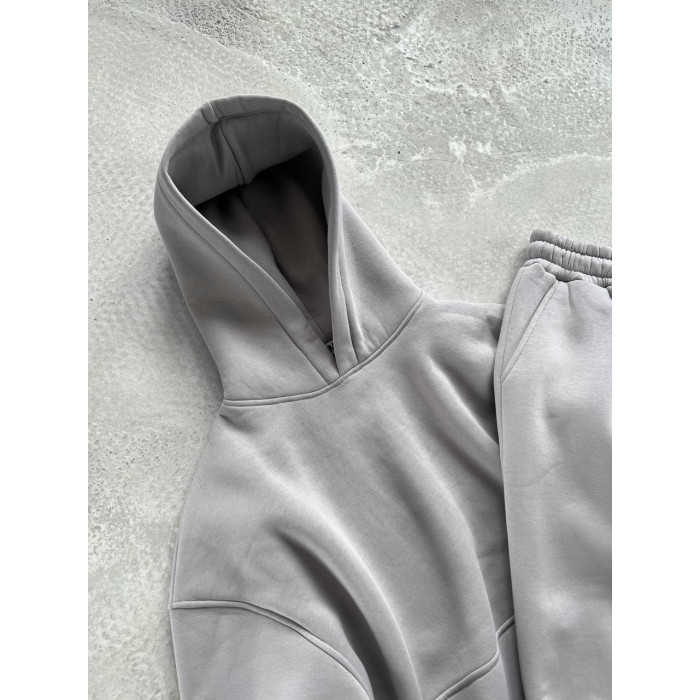 Базовий oversize костюм