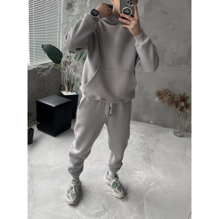 Базовий oversize костюм
