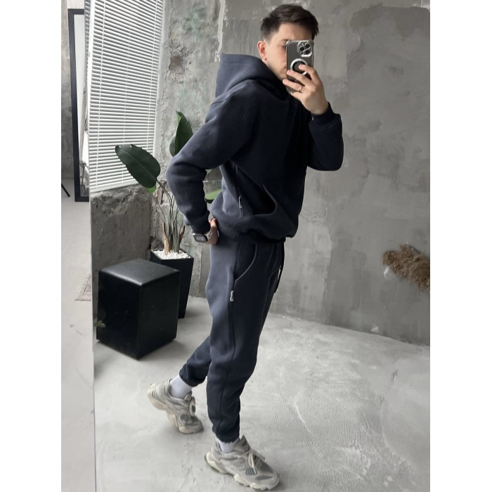Базовий oversize костюм