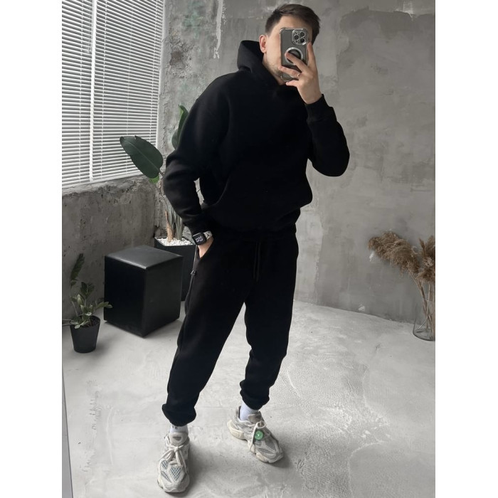Базовий oversize костюм