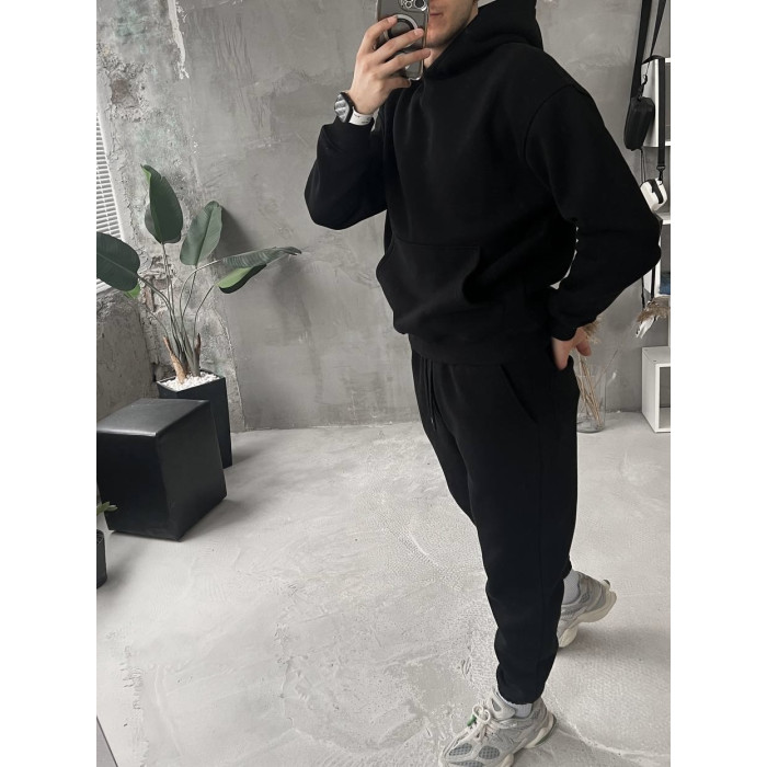 Базовий oversize костюм