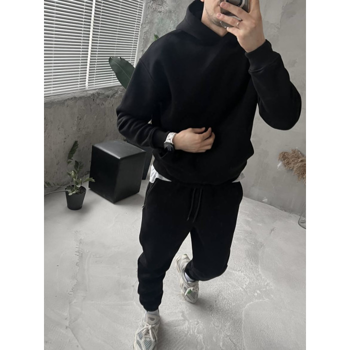 Базовий oversize костюм