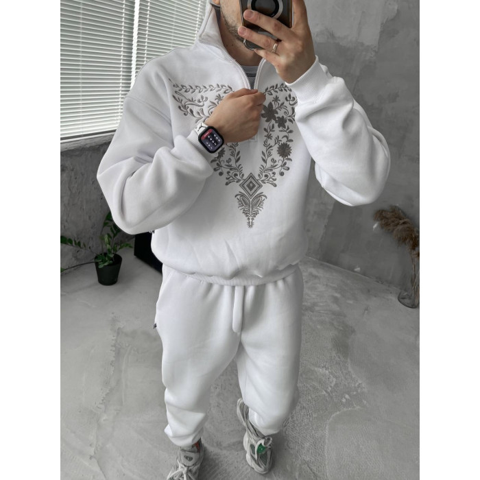 Oversize костюм з вишивкою