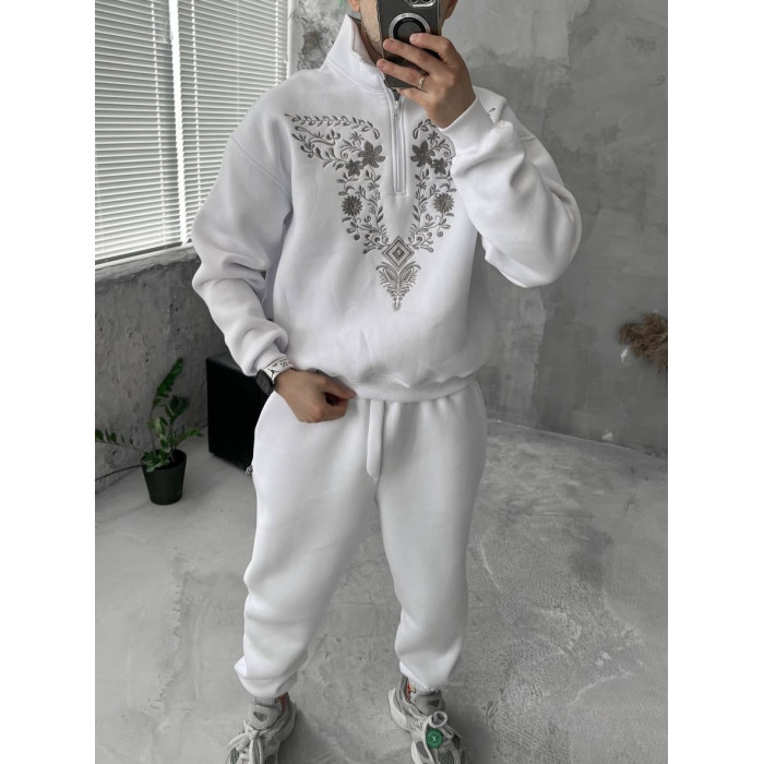 Oversize костюм з вишивкою