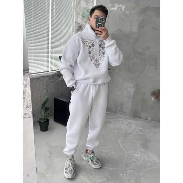 Oversize костюм з вишивкою
