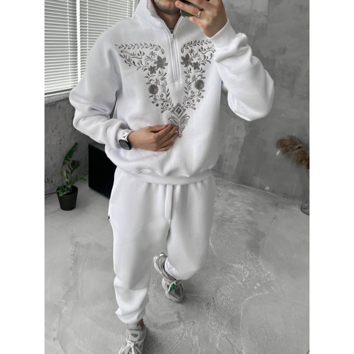 Oversize костюм з вишивкою